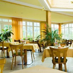 Breakfast room Schürger Wellnesshotel Fotos