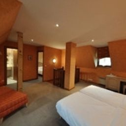 Номер Au Lion Logis Fotos