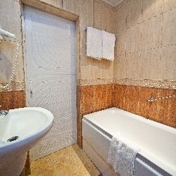 Salle de bains Slavyanska Beseda Fotos