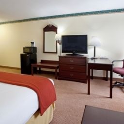  Holiday Inn Express SIMPSONVILLE Fotos