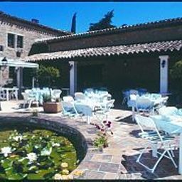 Taras Hostellerie Domaine de la Reynaude Logis Fotos