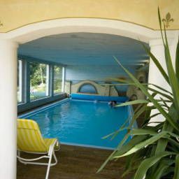 Pool Märchenhotel Waldpension Nebelstein Fotos