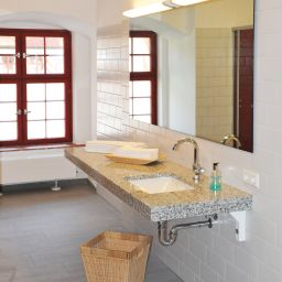 Badezimmer Kloster Heiligkreuztal Tagungshaus Fotos