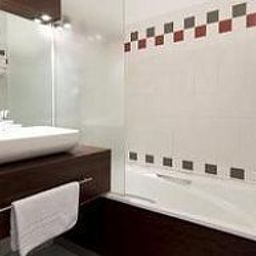 Salle de bains Des Trois Couronnes Fotos