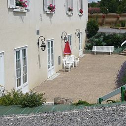 Außenansicht P'tit Dej-HOTEL Chateauroux Fotos