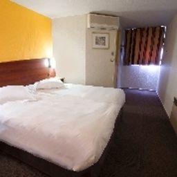  Kyriad Etampes (ex-Auberge de France) Fotos