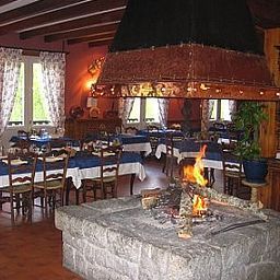 Restaurant Le Sapin Fleuri Logis Fotos