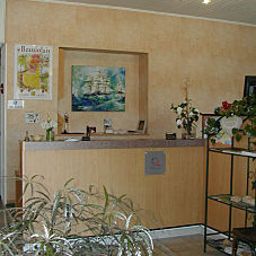 Reception Les Pierres dorees Logis Fotos