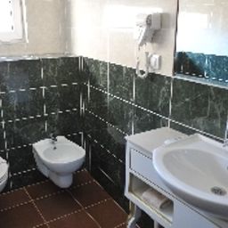 Bathroom Queen's Astoria Design Hotel Fotos
