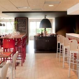 Restauracja CAMPANILE MONTBELIARD  Sochaux Fotos