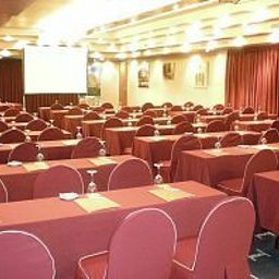 Conference room Silken Monumental Naranco Fotos