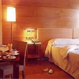Room Silken Monumental Naranco Fotos