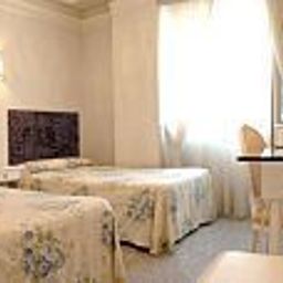 Room Artheus Carmelitas Salamanca Fotos