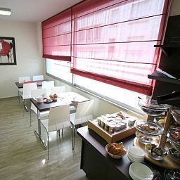 Breakfast room Leopol Citotel Fotos