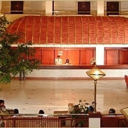 Hall Atria Fotos