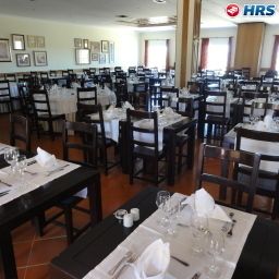 Salle du petit-déjeuner située dans le restaurant Vila Galé Albacora Fotos