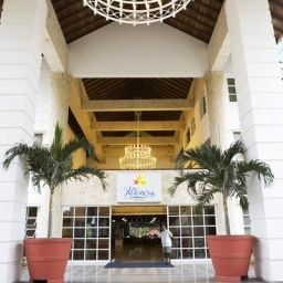 Vista exterior Las Americas Global Resort Fotos