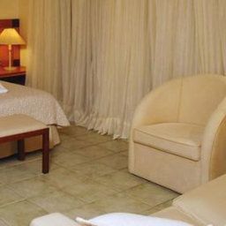 Room Golden Tulip Rio Vermelho Fotos