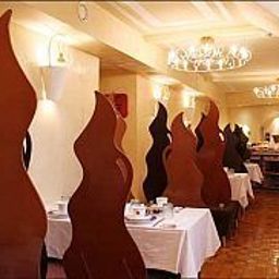 Salle du petit-déjeuner située dans le restaurant Villa Royale Montsouris Fotos