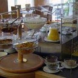 Buffet SportCHALET Apartmenthotel Fotos