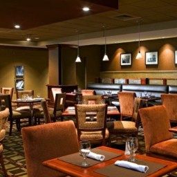 Restaurant Crowne Plaza NEWARK AIRPORT Fotos