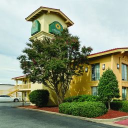 Exterior view La Quinta Inn Greenville Woodruff Rd Fotos