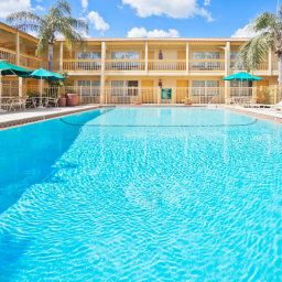 Бассейн La Quinta Inn Tampa Bay Airport Fotos