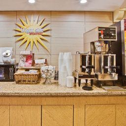 Restaurant La Quinta Inn Orlando Airport West Fotos