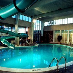 Pool Crowne Plaza MONTREAL AIRPORT Fotos