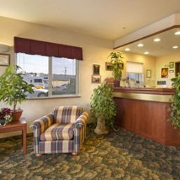 Newberg Travelodge Suites Newberg                                    