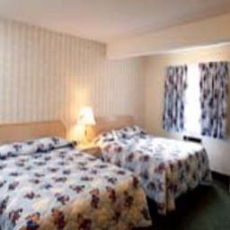 Номер Travelodge Kelowna on the Lake Fotos