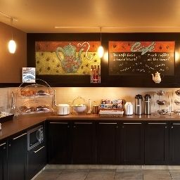 Sala colazione QUALITY INN & SUITES P.E. Trudeau Airport Fotos
