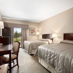 Camera Travelodge Kingston LaSalle Hotel Fotos
