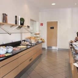 Ресторан Holiday Inn Express COLOGNE - MUELHEIM Fotos