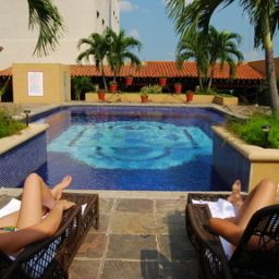 Pool Crowne Plaza SAN PEDRO SULA Fotos