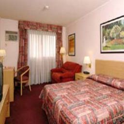 Zimmer Days Inn Montevideo Fotos