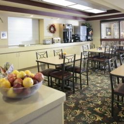 Restaurant BEST WESTERN East Towne Suites Fotos