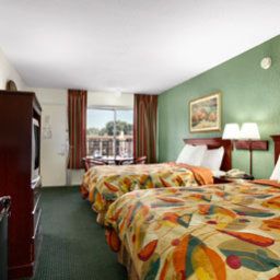 Chambre Days Inn Tampa/ West of Busch Gardens Fotos