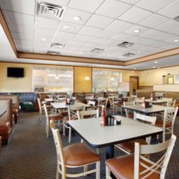 Vue extérieure Days Inn Tampa/ West of Busch Gardens Fotos