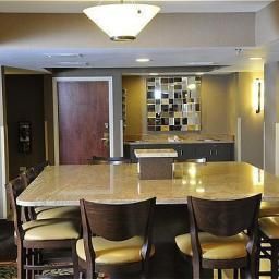 Restaurant Holiday Inn Express SAUGUS (LOGAN AIRPORT) Fotos