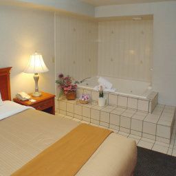 Suite Holiday Inn Express BAKERSFIELD Fotos