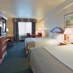 Zimmer Holiday Inn Express BAKERSFIELD Fotos