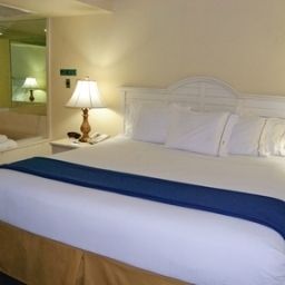 Suite Holiday Inn Express Hotel & Suites WILMINGTON-UNIVERSITY CTR Fotos