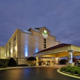 Exterior view Holiday Inn Express Hotel & Suites WILMINGTON-UNIVERSITY CTR Fotos