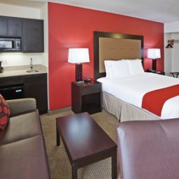 Room Holiday Inn Express Hotel & Suites OKLAHOMA CITY-PENN SQUARE Fotos