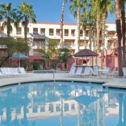 Basen Hilton Phoenix Airport Fotos