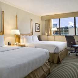 Номер Hilton Crystal City at Washington Reagan National Airport Fotos