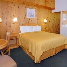 Hall Quality Inn & Suites Fotos