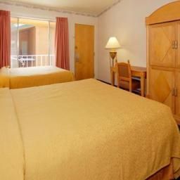 Hall Quality Inn & Suites Fotos