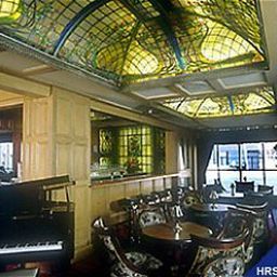 Bar Whitcomb Fotos